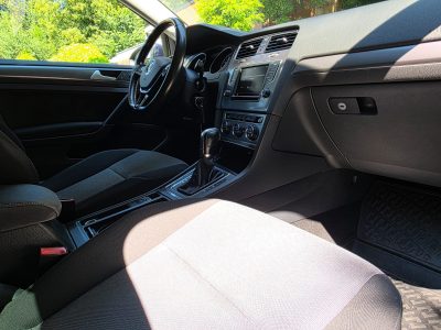 Sièges avant en tissu de la Volkswagen Golf 7
