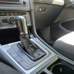 Console centrale et sélecteur de vitesses de la Volkswagen Golf 7