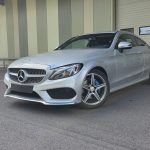 Mercedes C200 Coupé gris de 2016 vu de trois quarts avant