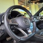 Volant et bloc compteurs de la Mercedes C200 Coupé