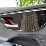 Panneau de porte et haut-parleur de la Mercedes C300