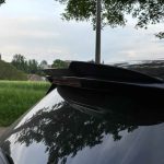 Ligne de toit et becquet arrière de la Mercedes C300 break